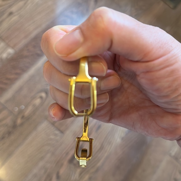 Gucci gold watch - Picture 14 of 15